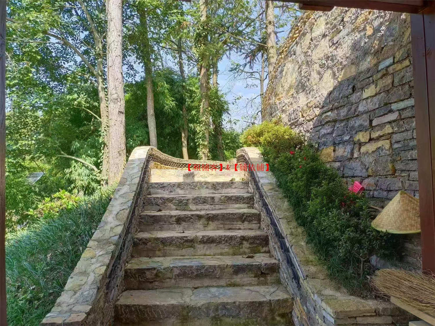 乌当区偏坡乡房东直租山庄 1200平方